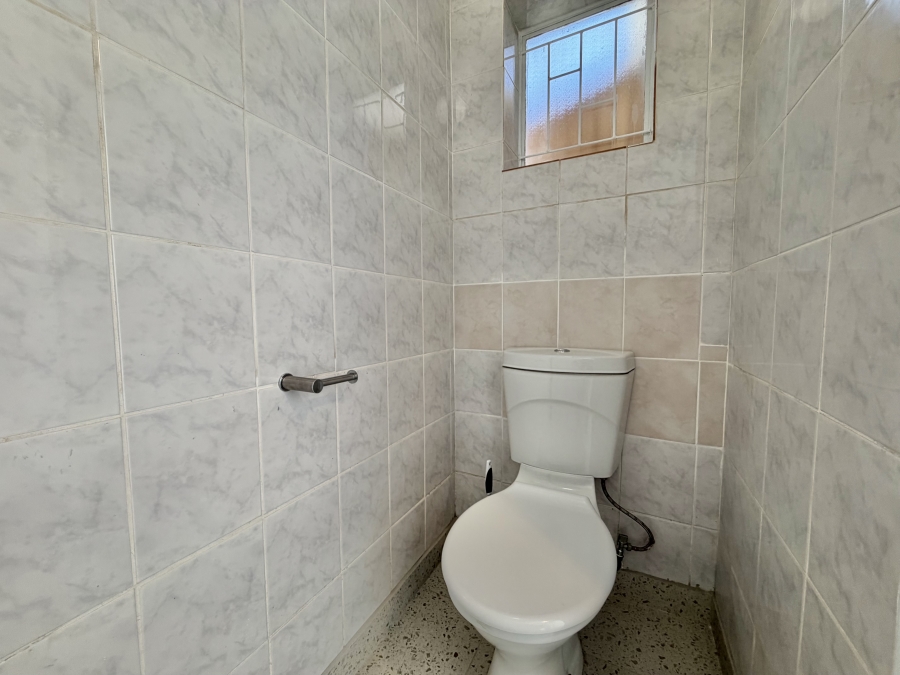 4 Bedroom Property for Sale in Ferreira Town Eastern Cape